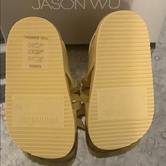 NWT Mini Melissa x Jason Wu Cosmic Yellow Sandal - Picture 4 of 8